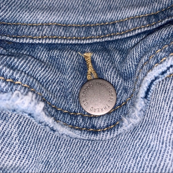 Universal Thread Jean Jacket - Picture 4 of 8